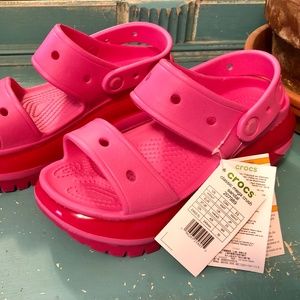 Croc Mega Crush Sandal